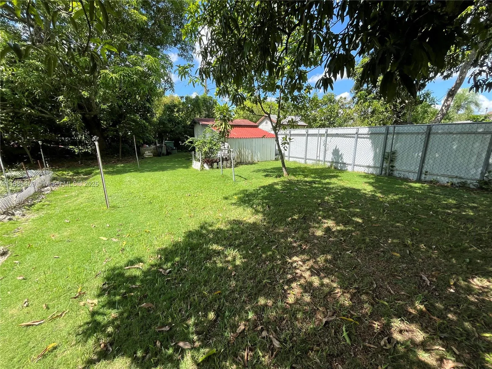 801 NW 12th St