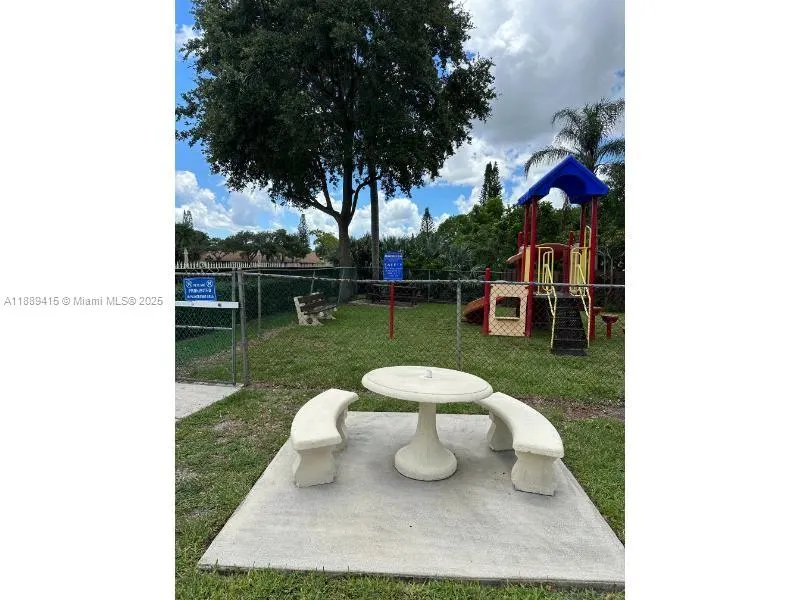 4709 Sable Pine Cir, #C1