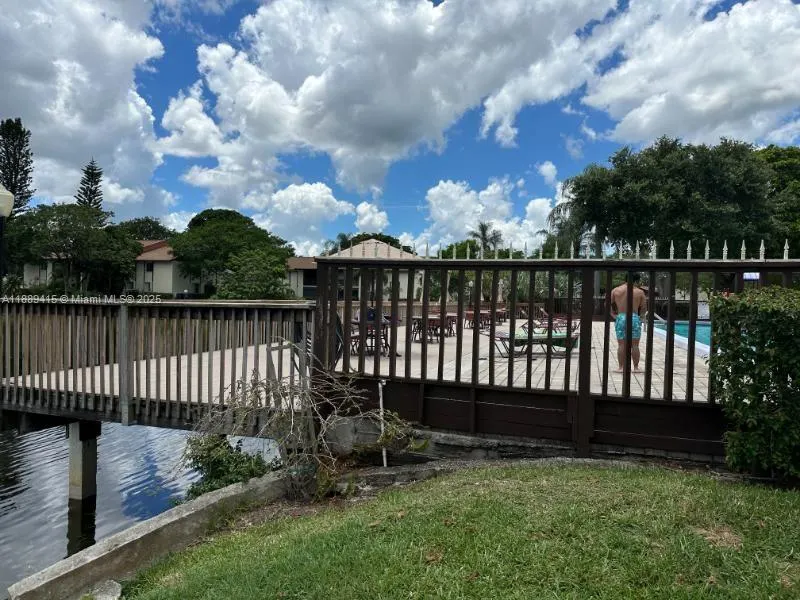 4709 Sable Pine Cir, #C1