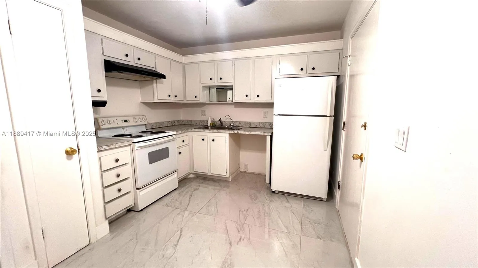4740 NW 21st St, #109
