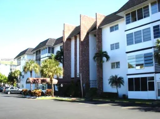 4740 NW 21st St, #109
