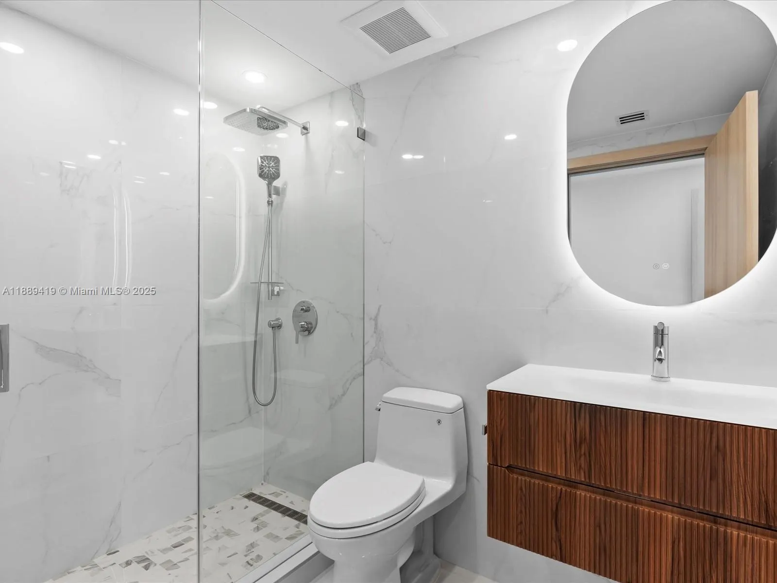 3101 S Ocean Dr, #1608
