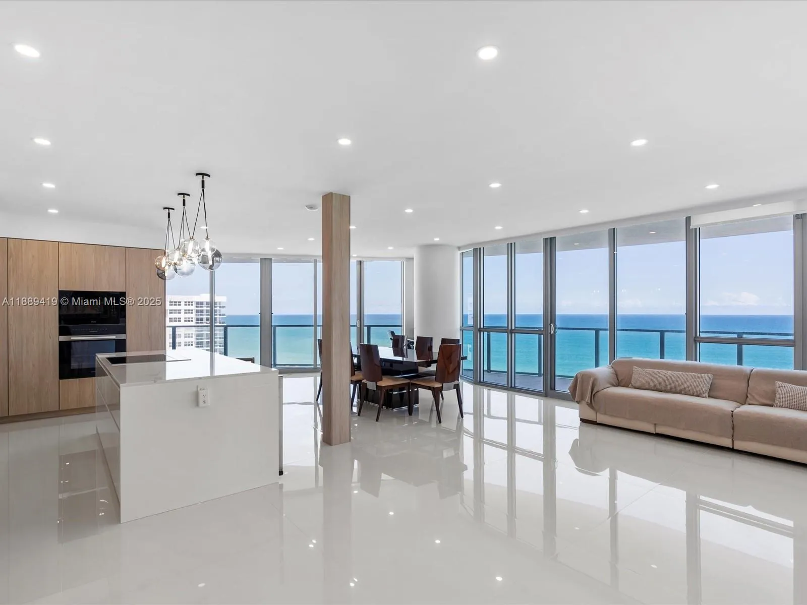 3101 S Ocean Dr, #1608