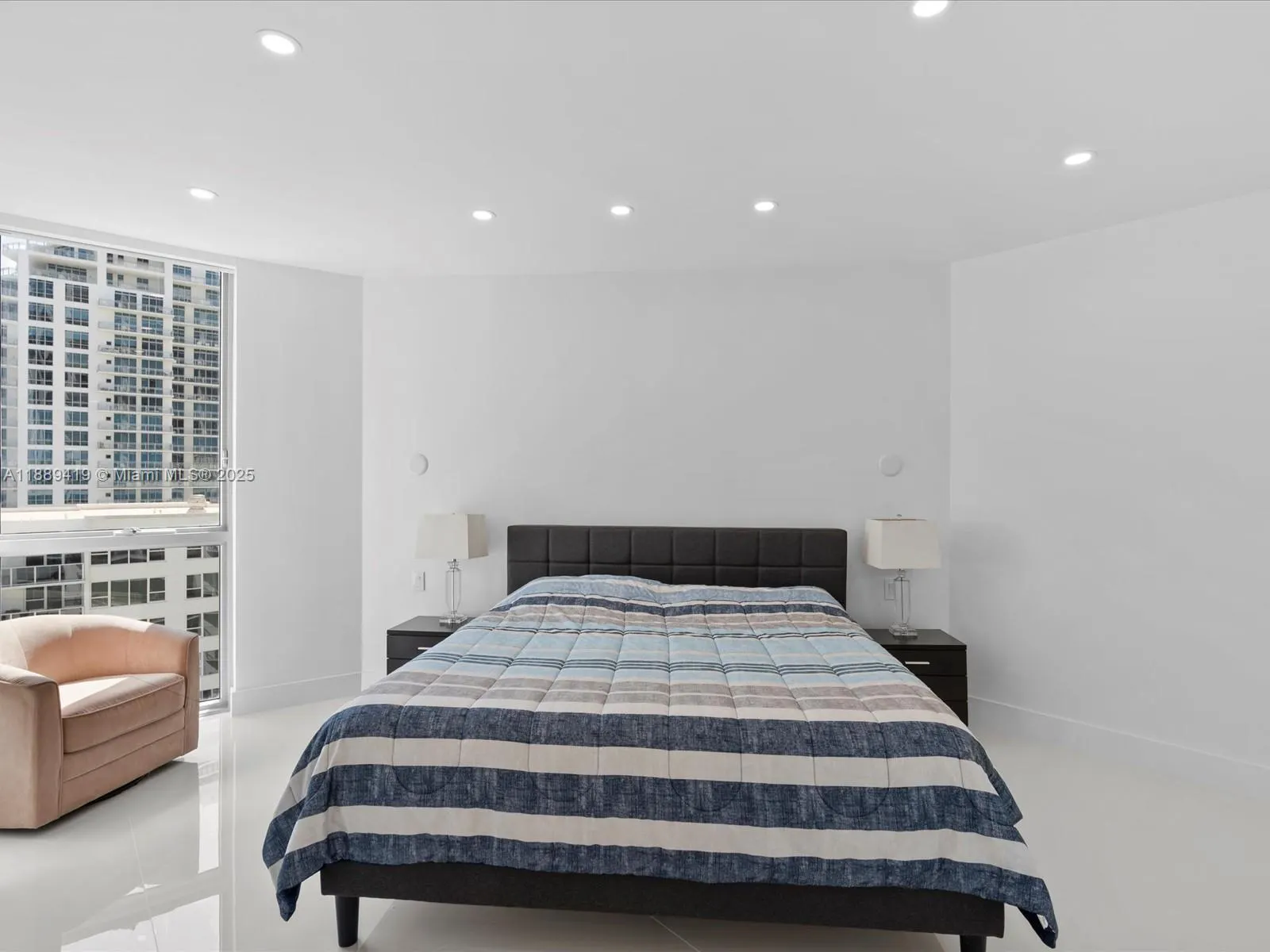 3101 S Ocean Dr, #1608