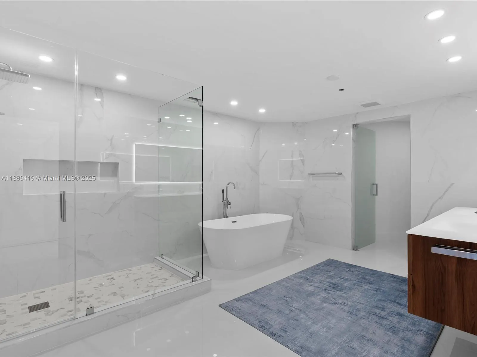 3101 S Ocean Dr, #1608