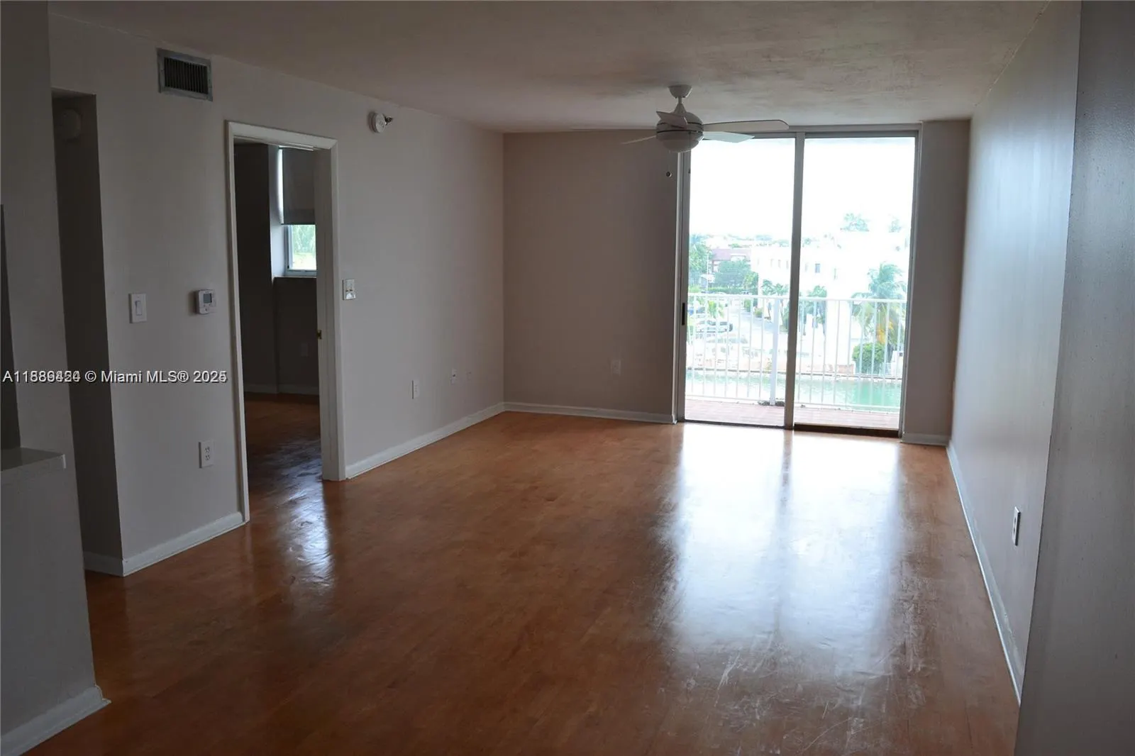 80 S Shore Dr, #405