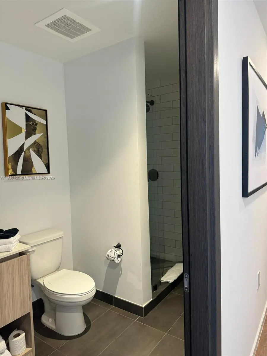 398 NE 5th St, #2515