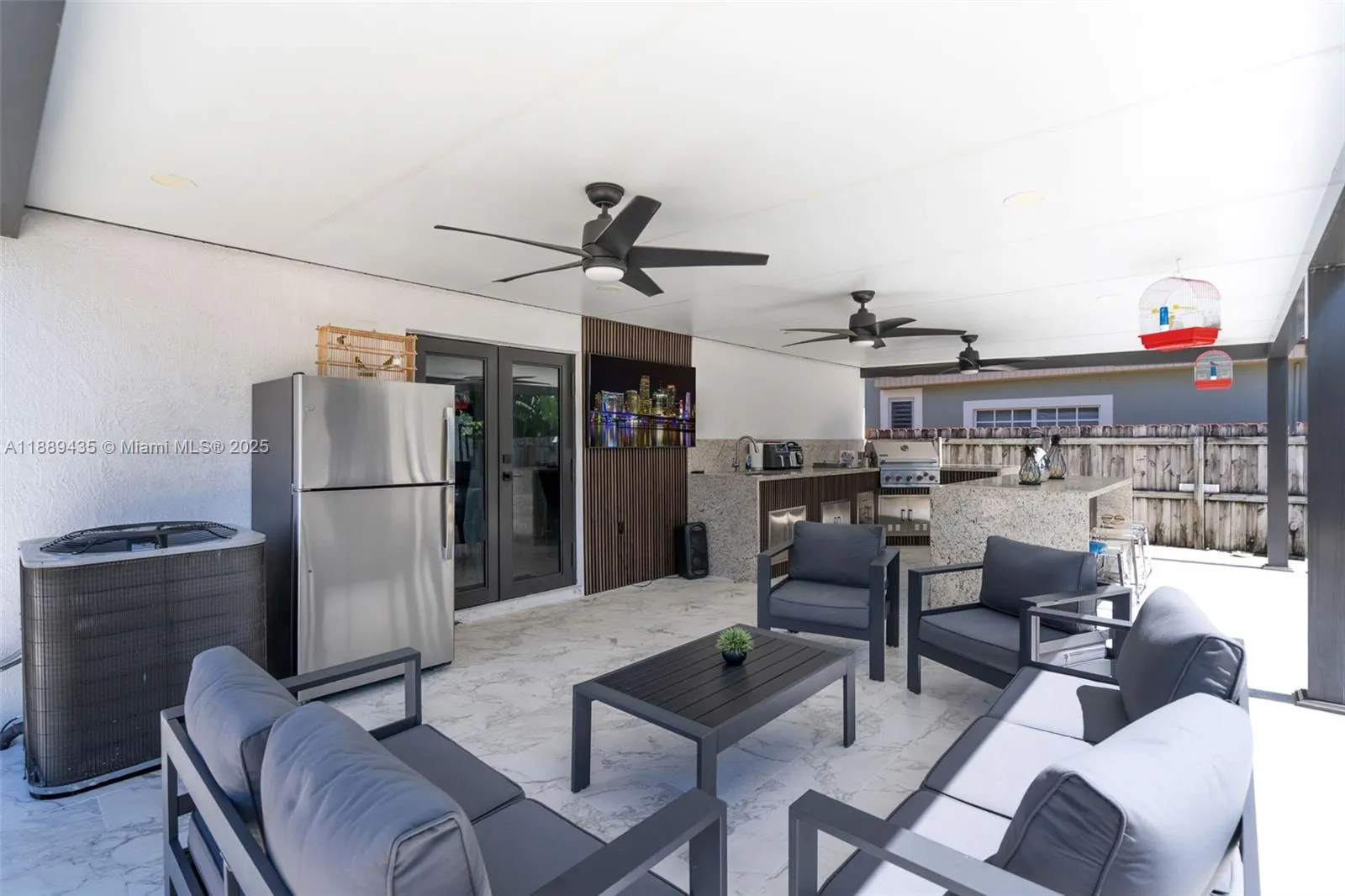 3022 NW 95th St