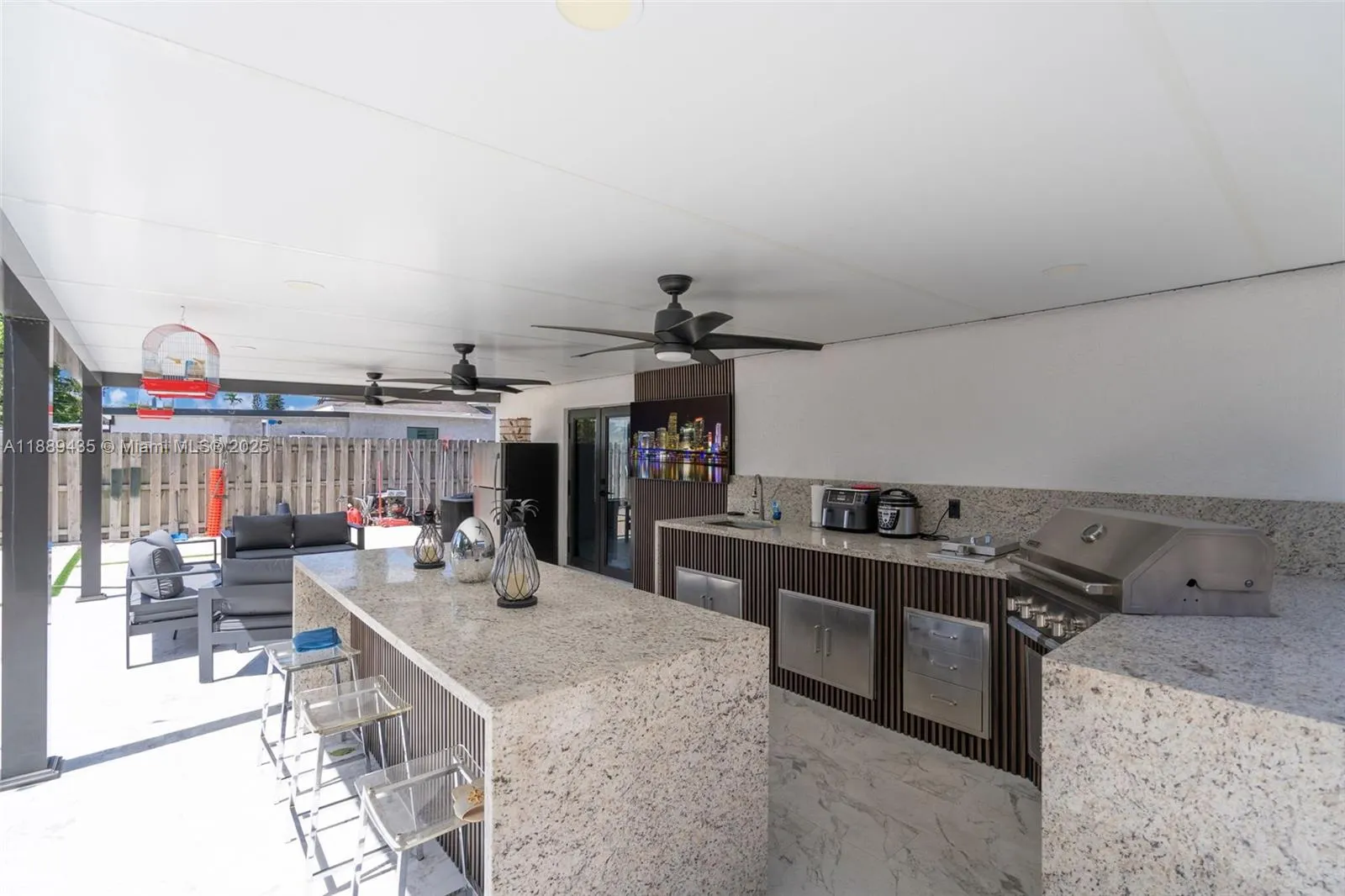 3022 NW 95th St