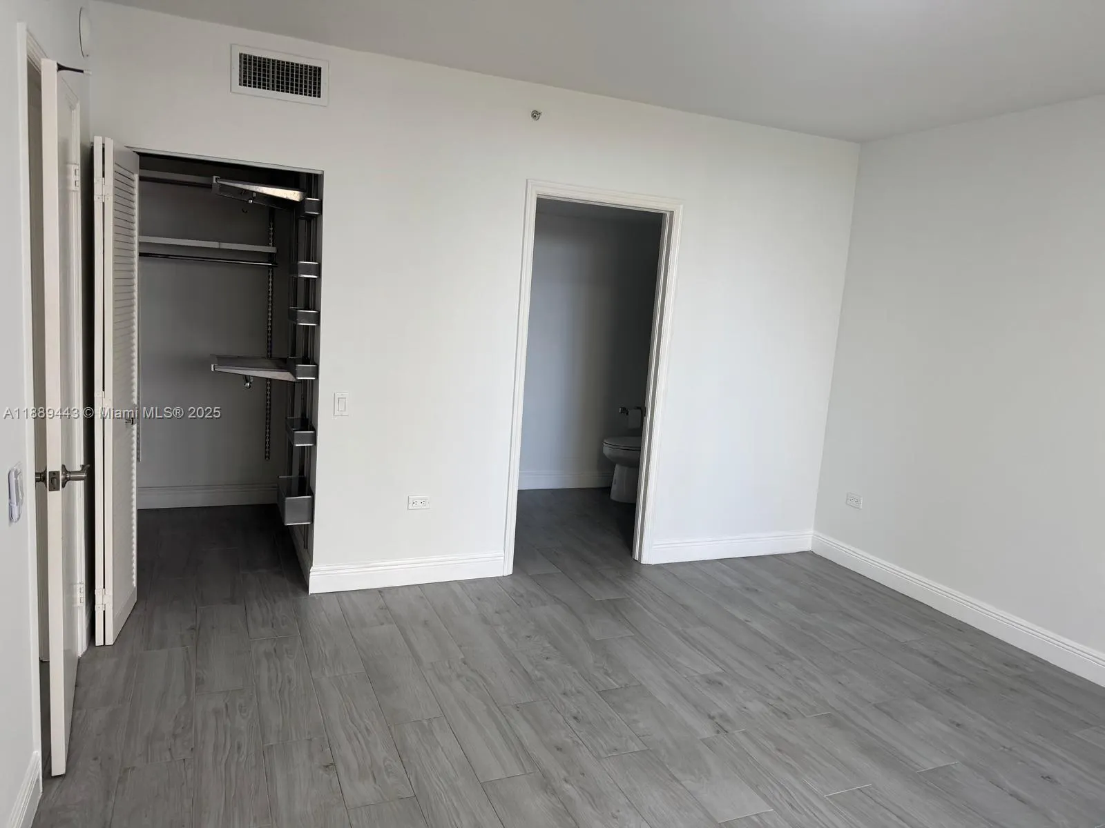 701 Brickell Key Blvd, #607
