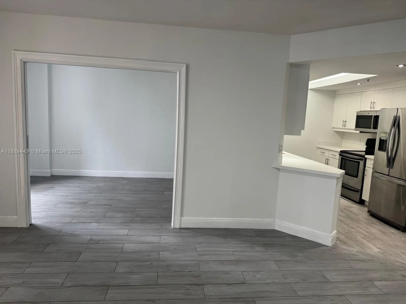 701 Brickell Key Blvd, #607