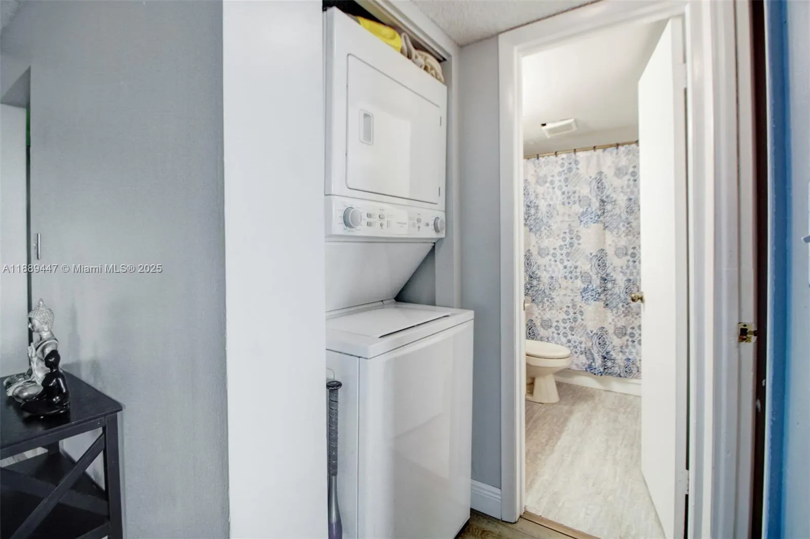 6190 Woodlands Blvd, #312