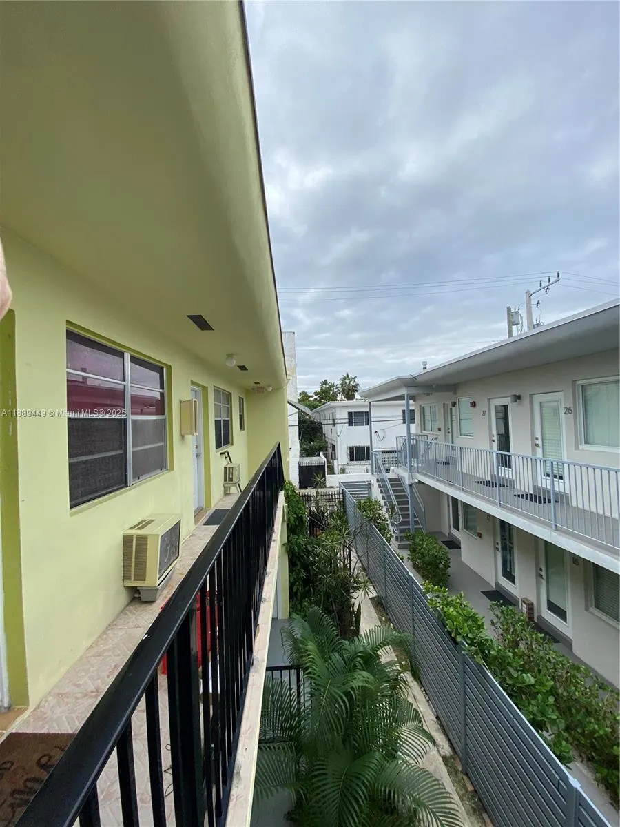 734 Meridian Ave, #4R