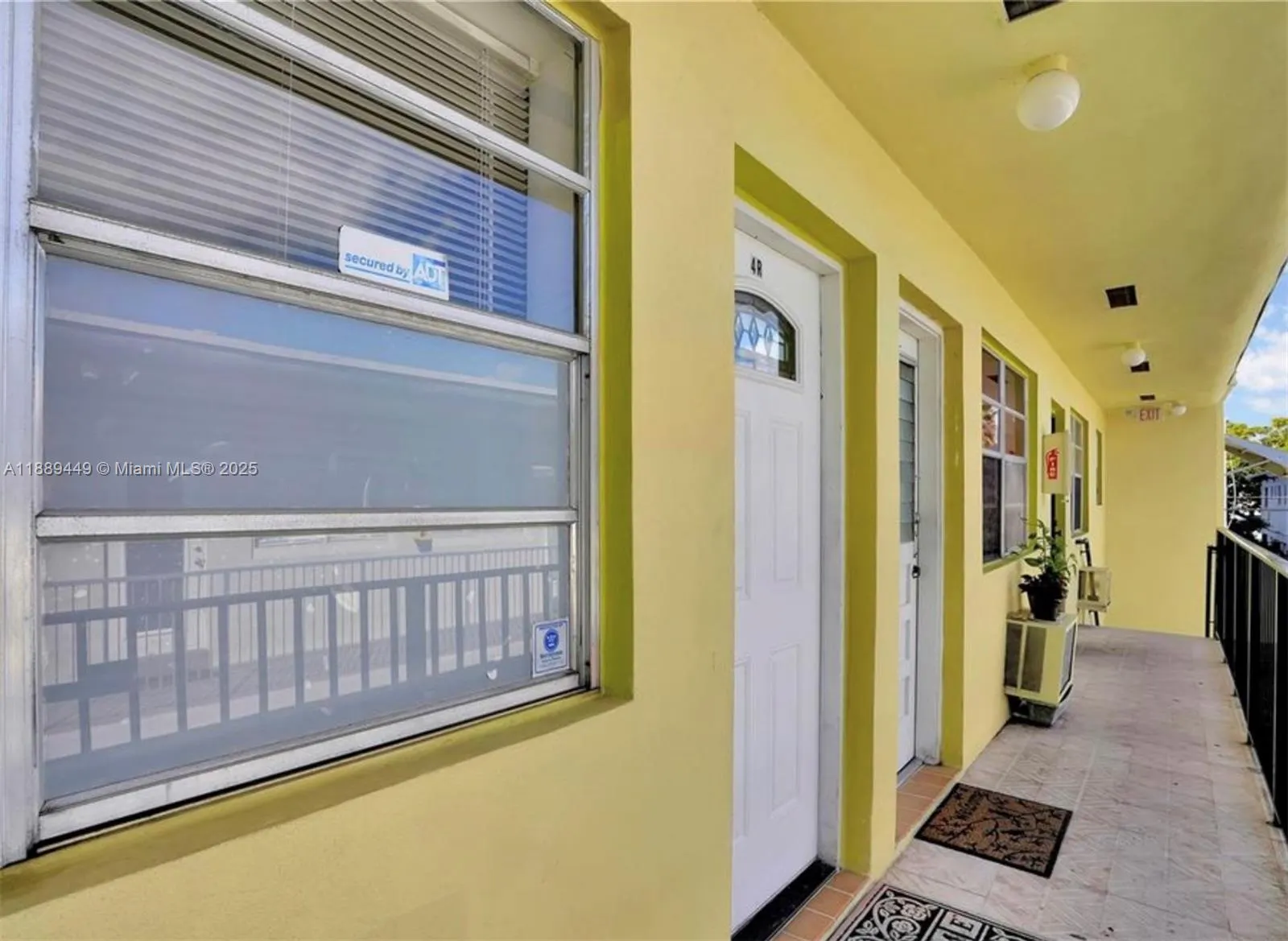 734 Meridian Ave, #4R