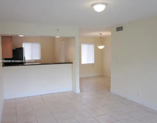 4271 NW 5th St, #108