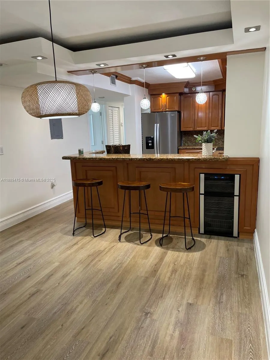 1475 SW 8th St, #606