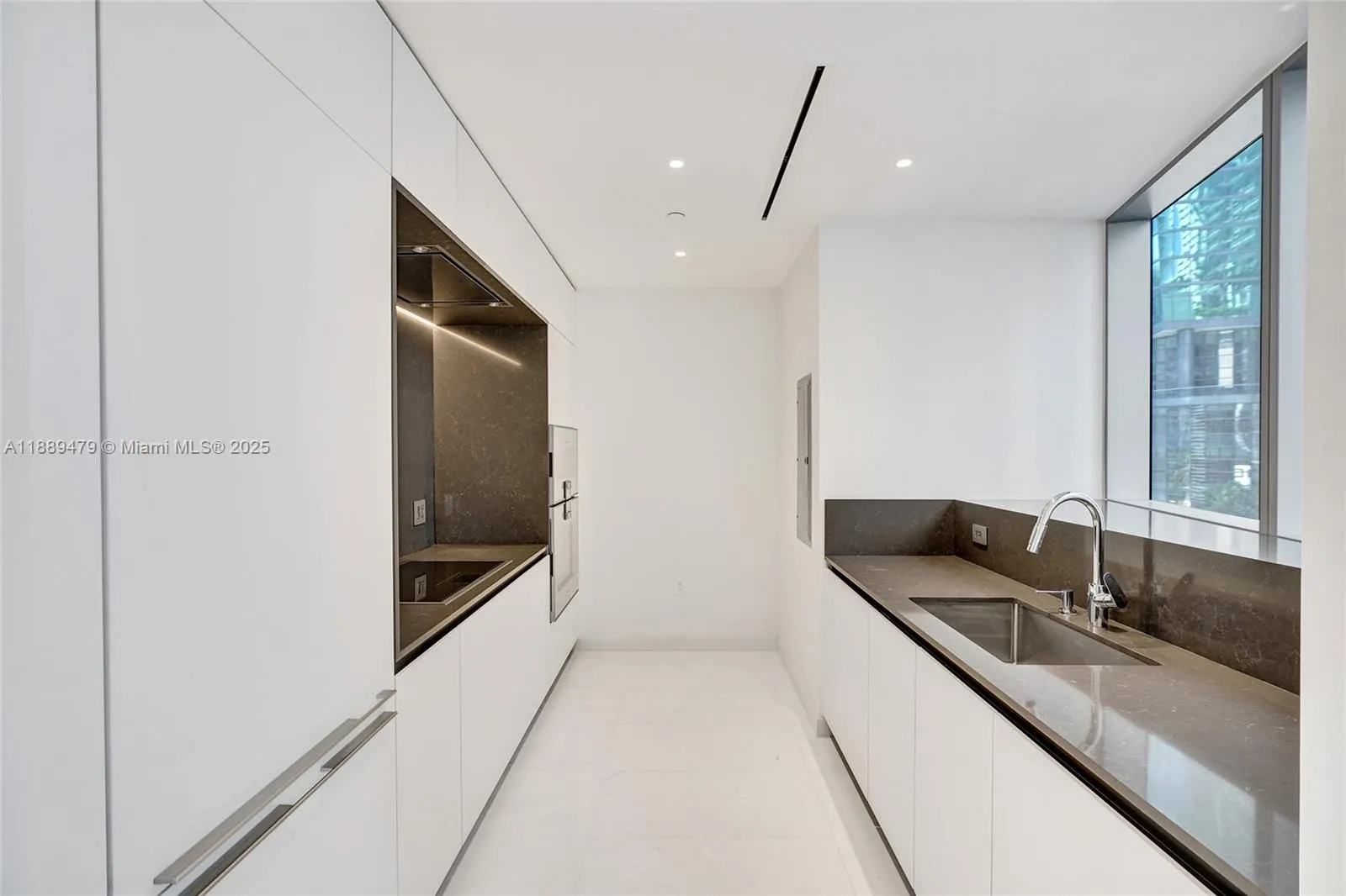 300 Biscayne Blvd Way, #505C