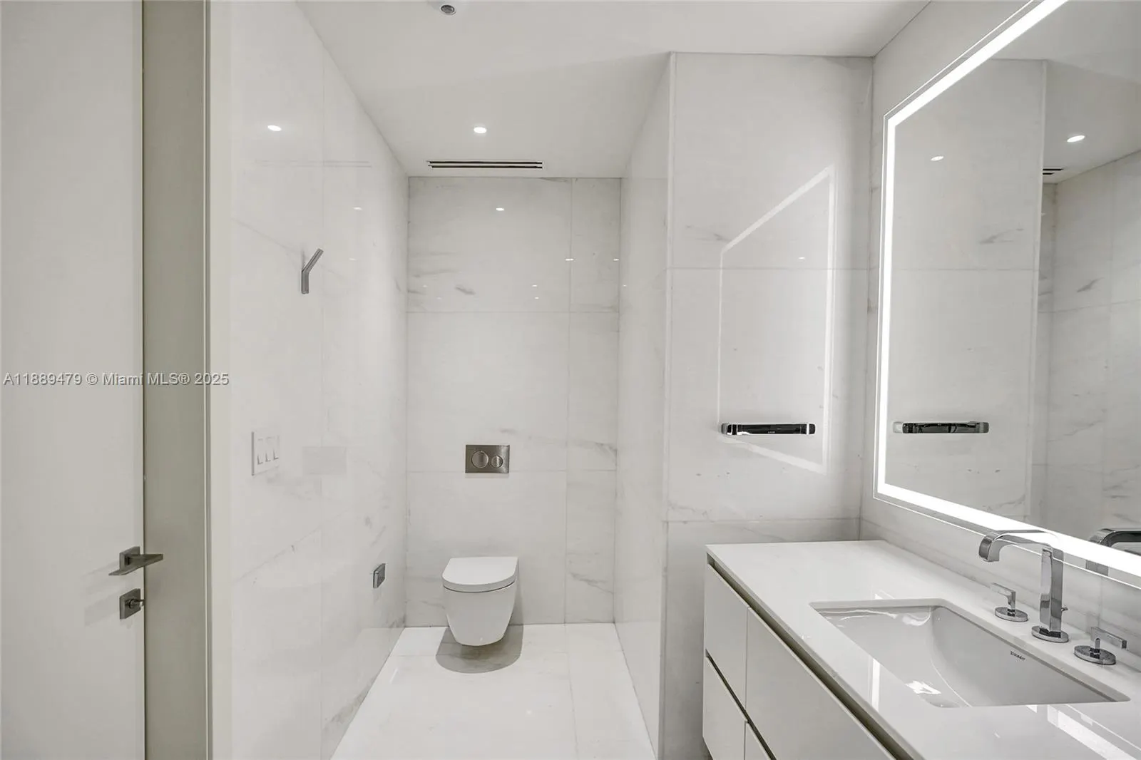 300 Biscayne Blvd Way, #505C