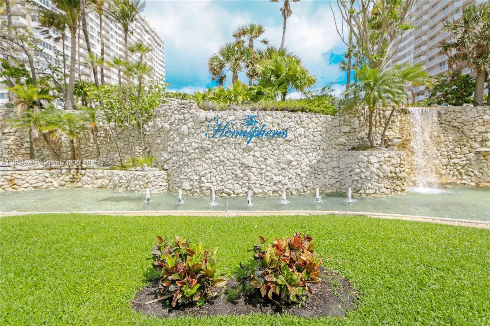 1980 S Ocean Dr, #7F