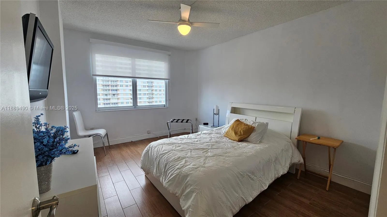 1980 S Ocean Dr, #7F