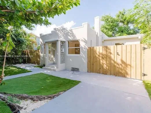 1007 NW 120th St