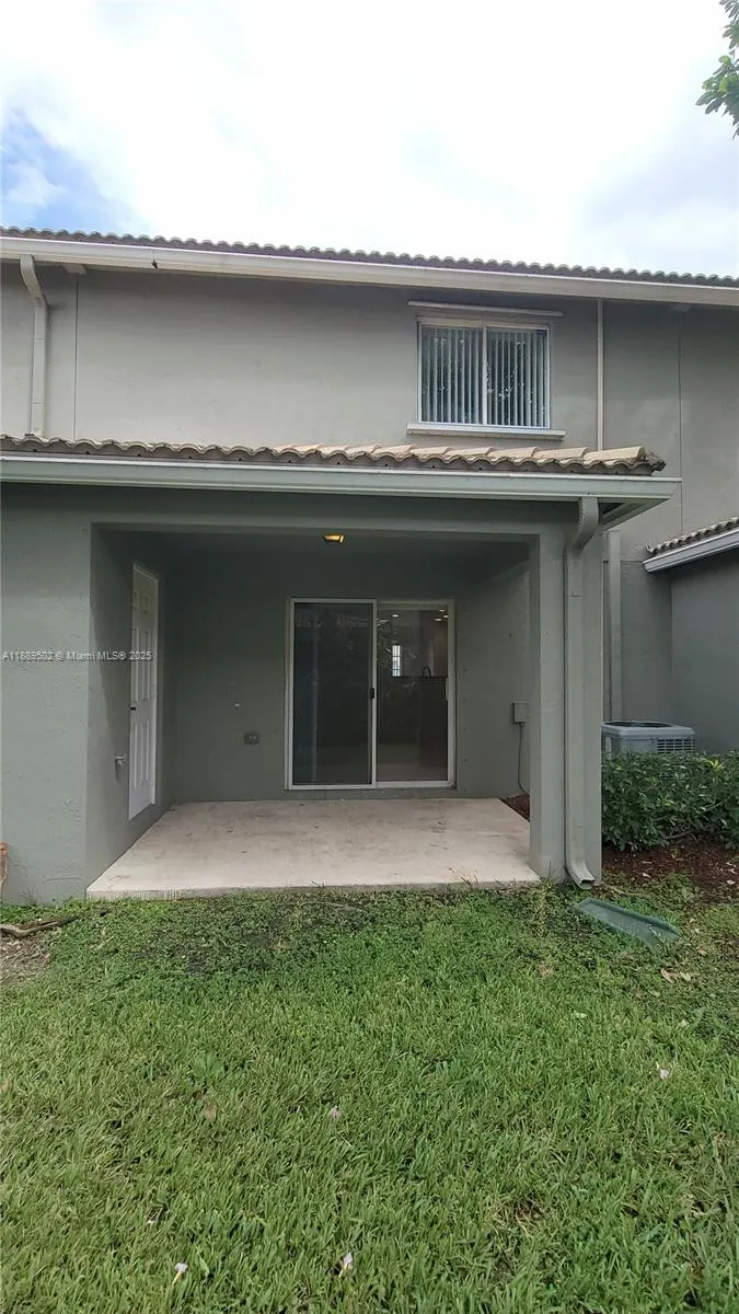 5923 Manchester Way, #5923