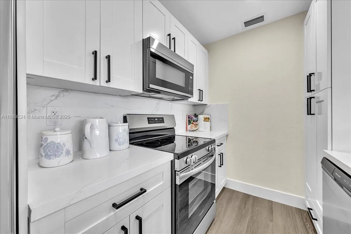 3381 NW 210th Ter