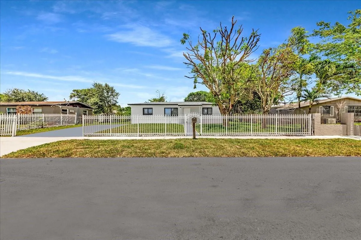3381 NW 210th Ter