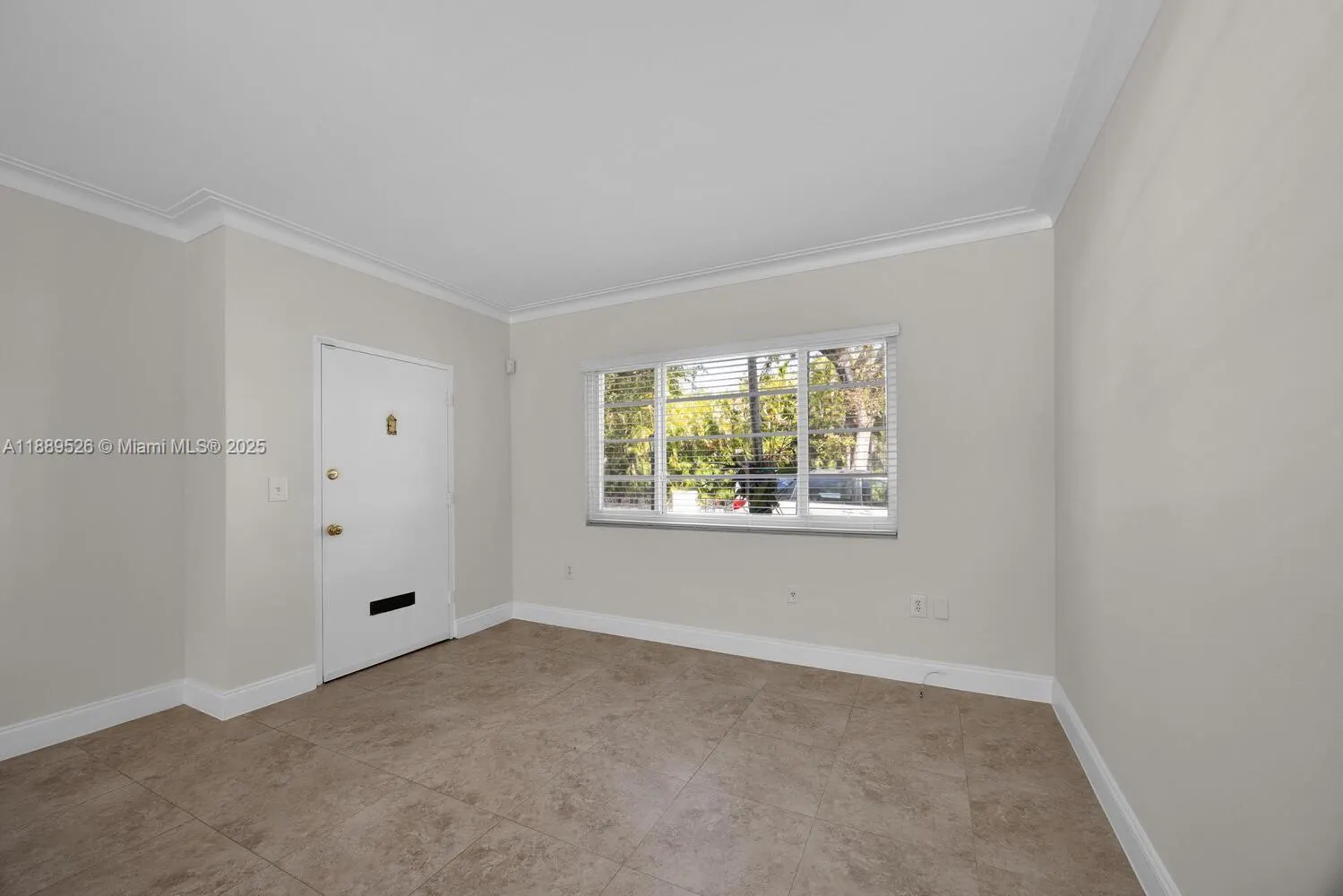 940 Sevilla Ave, #108