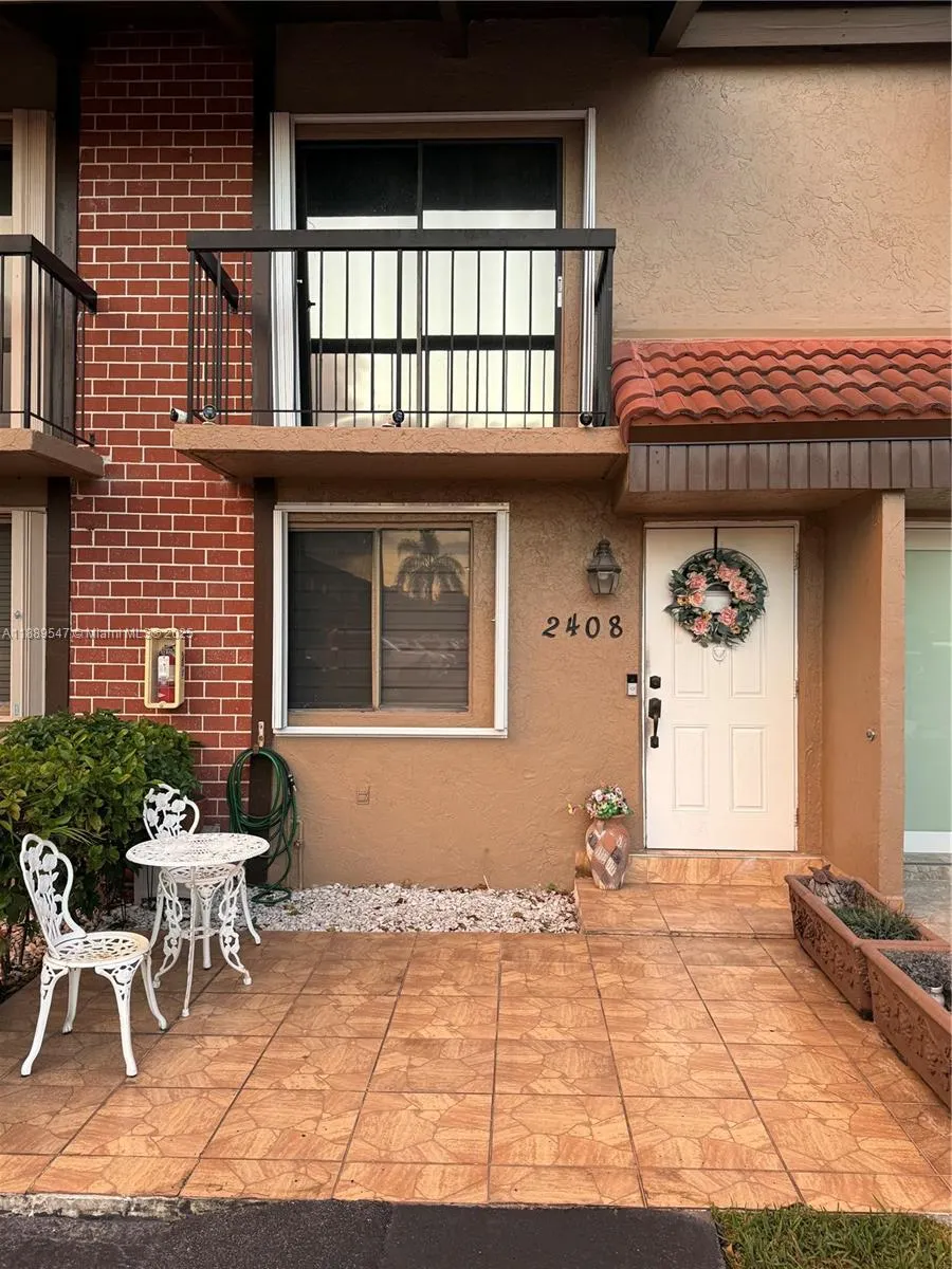 1813 SW 107th Ave, #2408