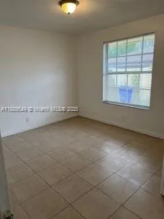 415 N 60th Way