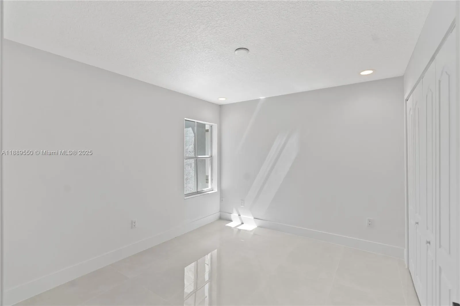 16247 SW 46th Ter