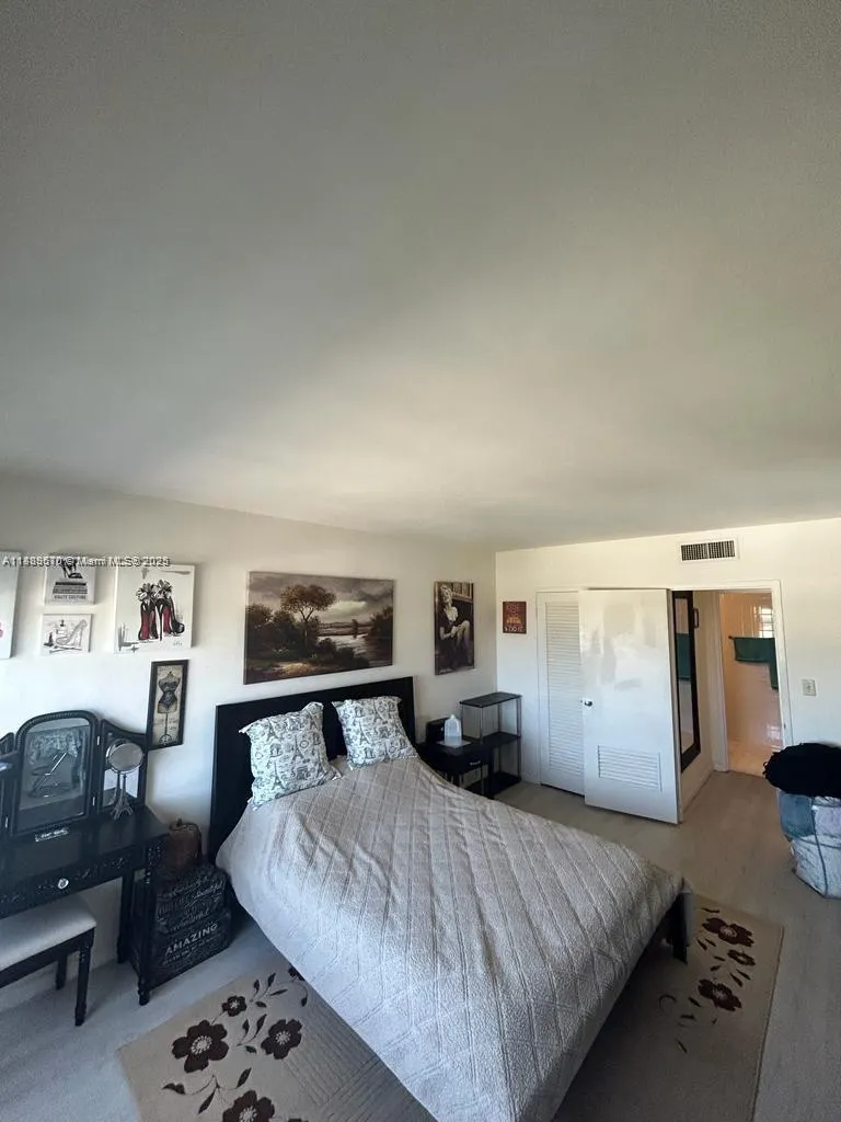 1200 West Ave, #1008