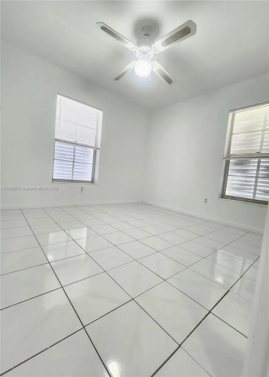 18637 SW 100th Ave, #18637