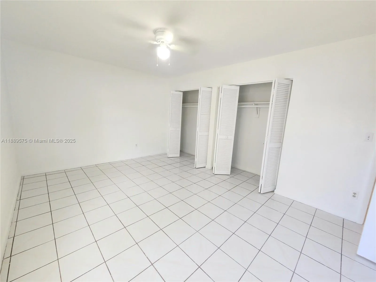 18637 SW 100th Ave, #18637