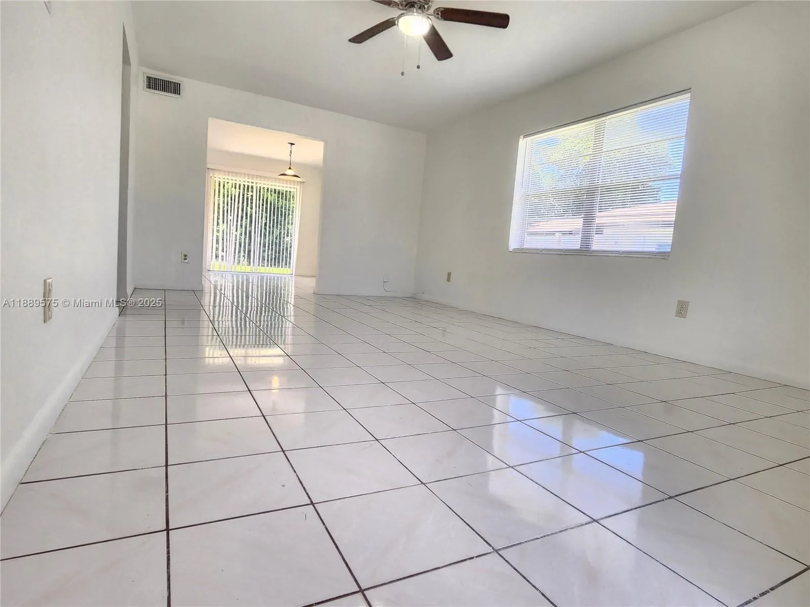 18637 SW 100th Ave, #18637