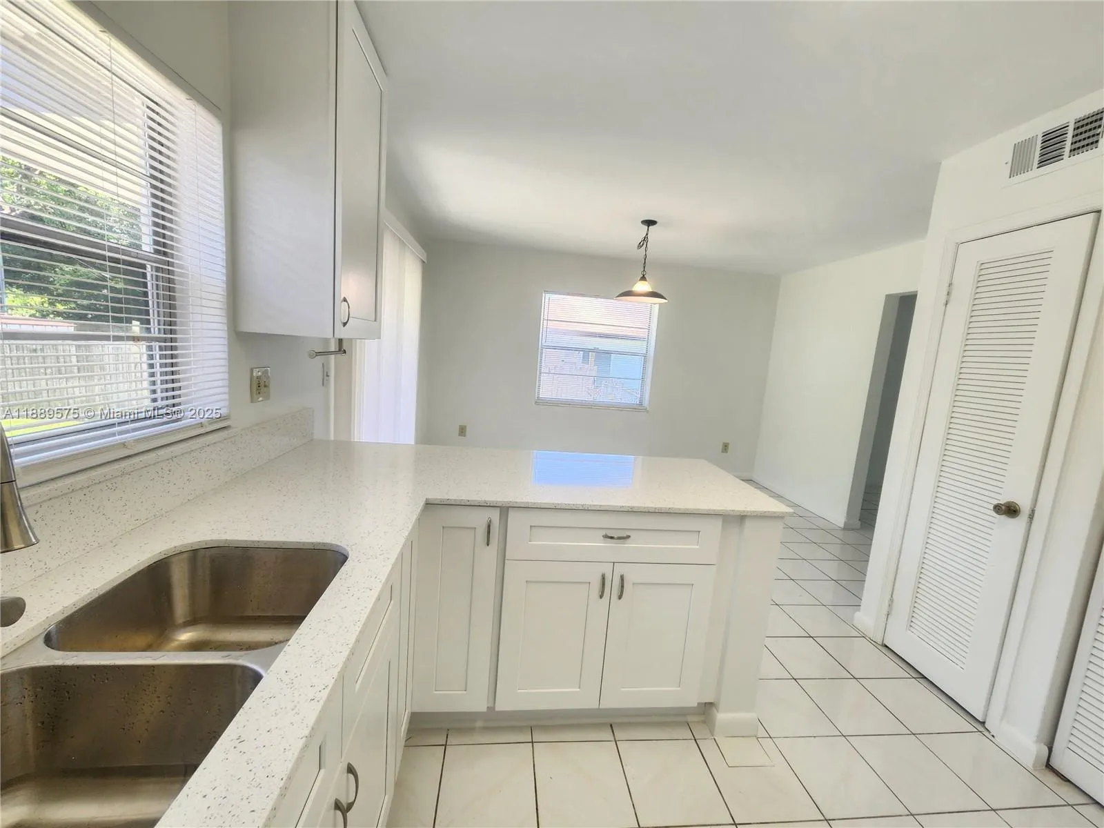 18637 SW 100th Ave, #18637