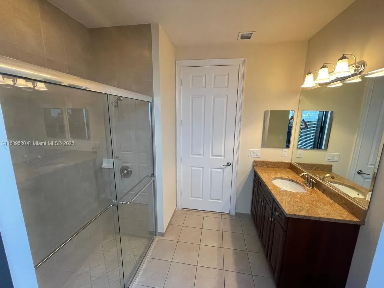 9895 NW 87th Ter, #9895