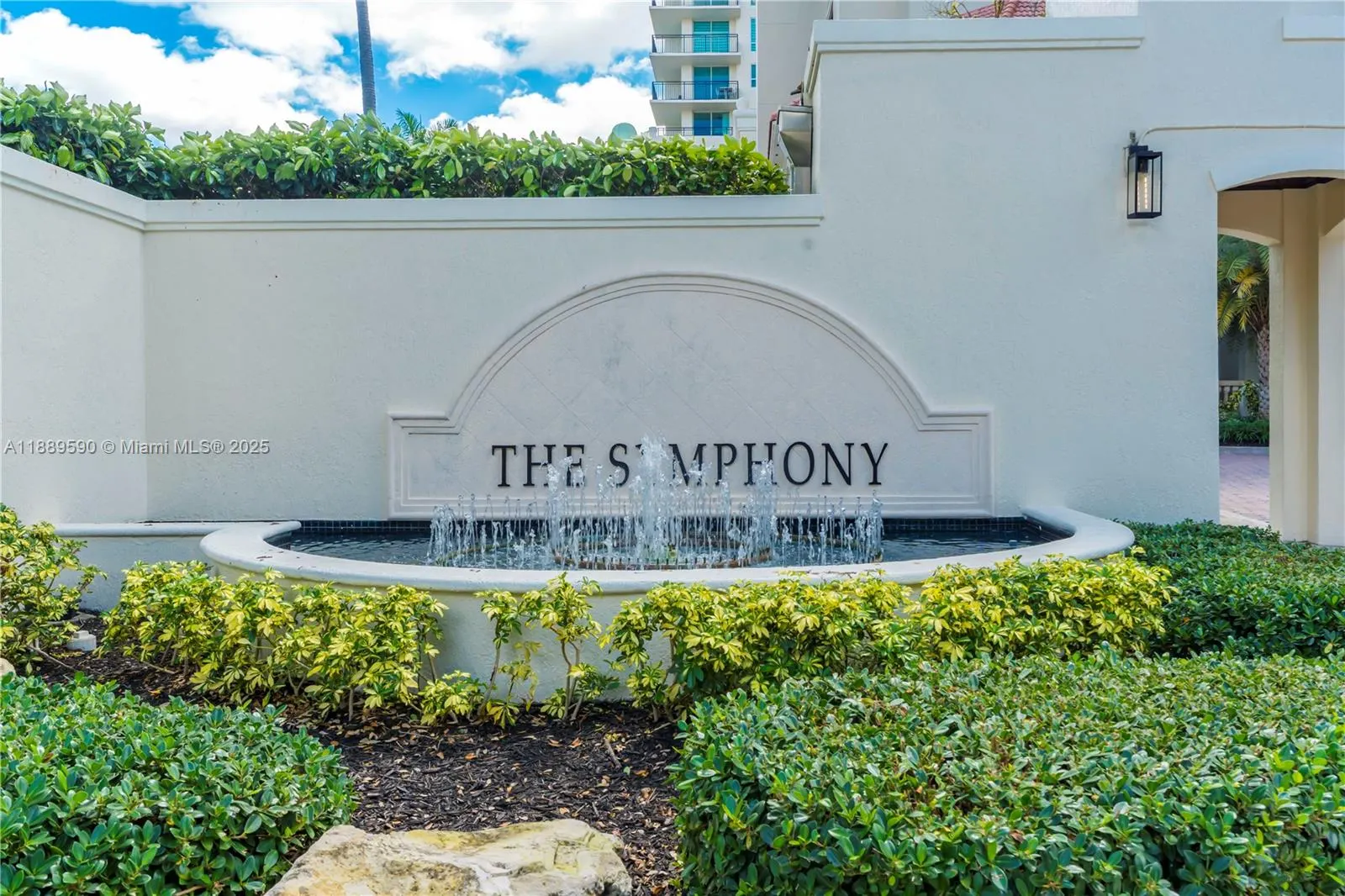 610 W Las Olas Blvd, #820N