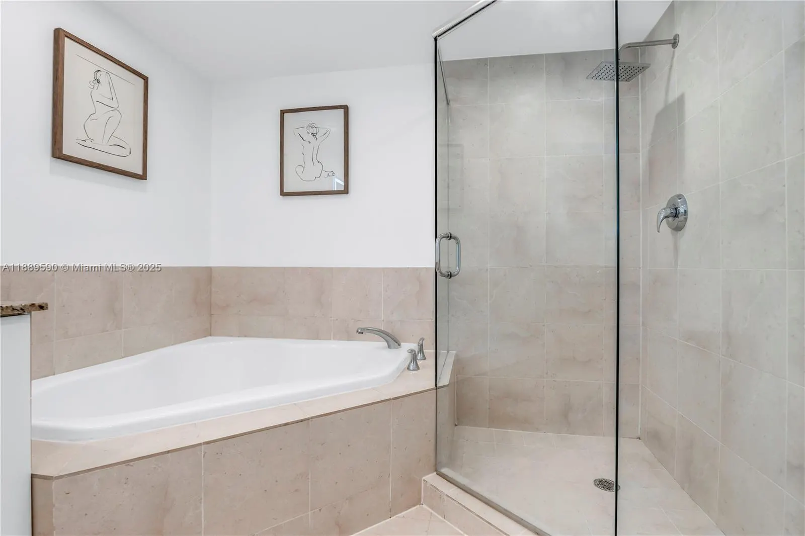 610 W Las Olas Blvd, #820N