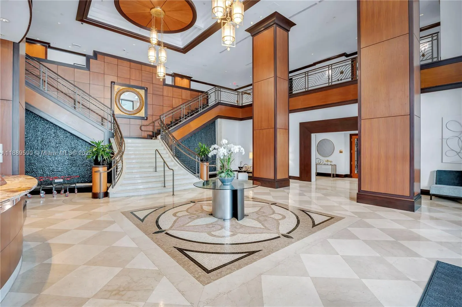 610 W Las Olas Blvd, #820N