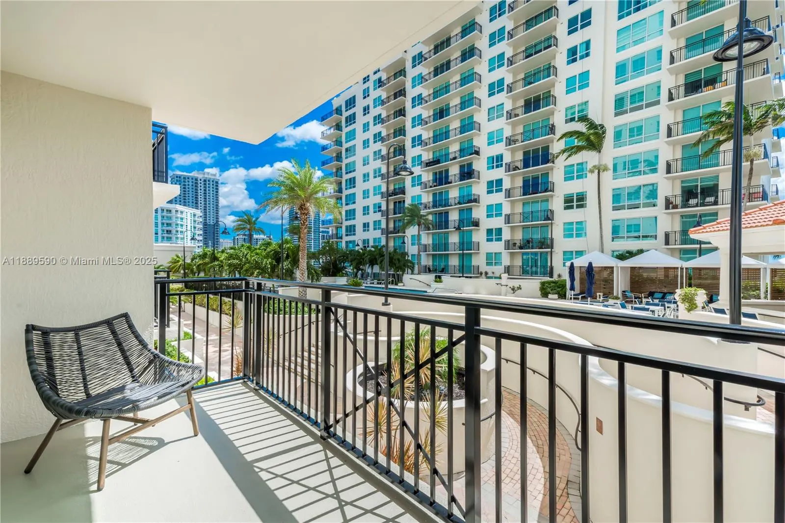 610 W Las Olas Blvd, #820N