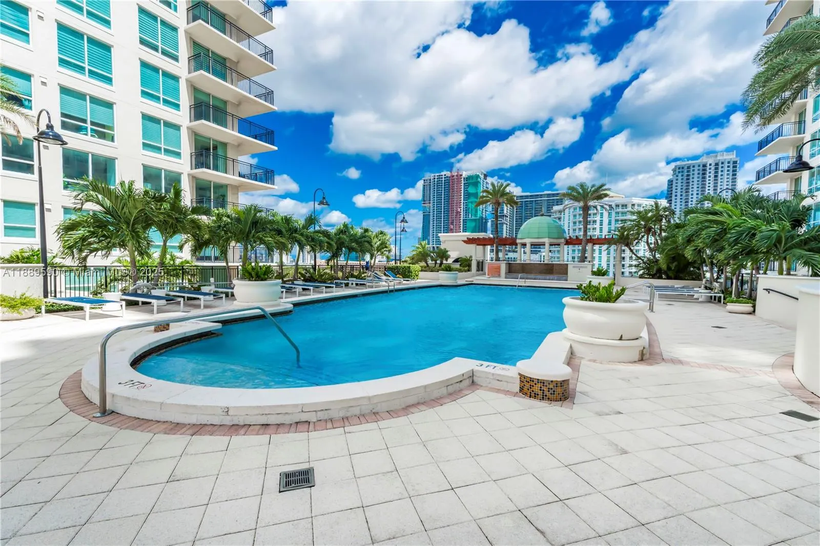 610 W Las Olas Blvd, #820N
