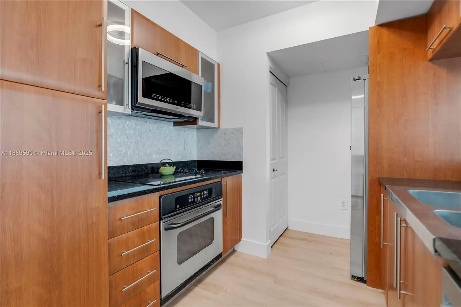 610 W Las Olas Blvd, #820N