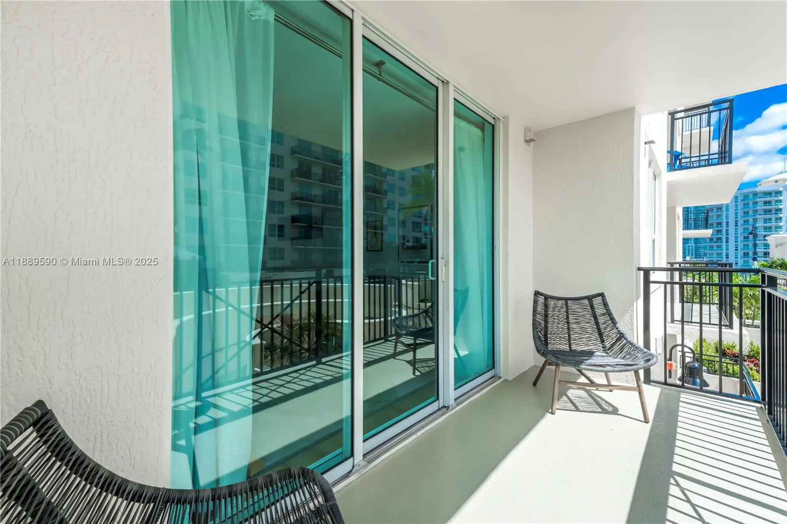 610 W Las Olas Blvd, #820N