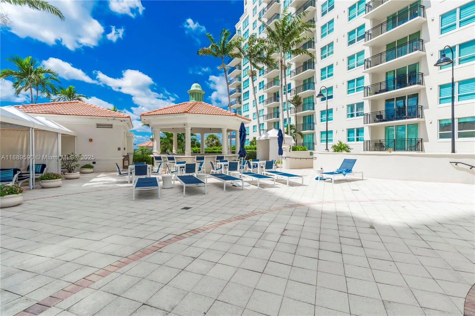 610 W Las Olas Blvd, #820N