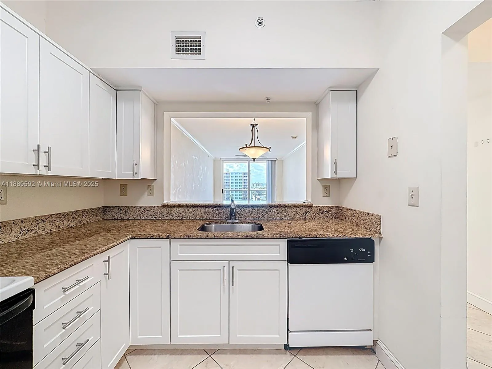 3020 NE 32ND AVE, #510
