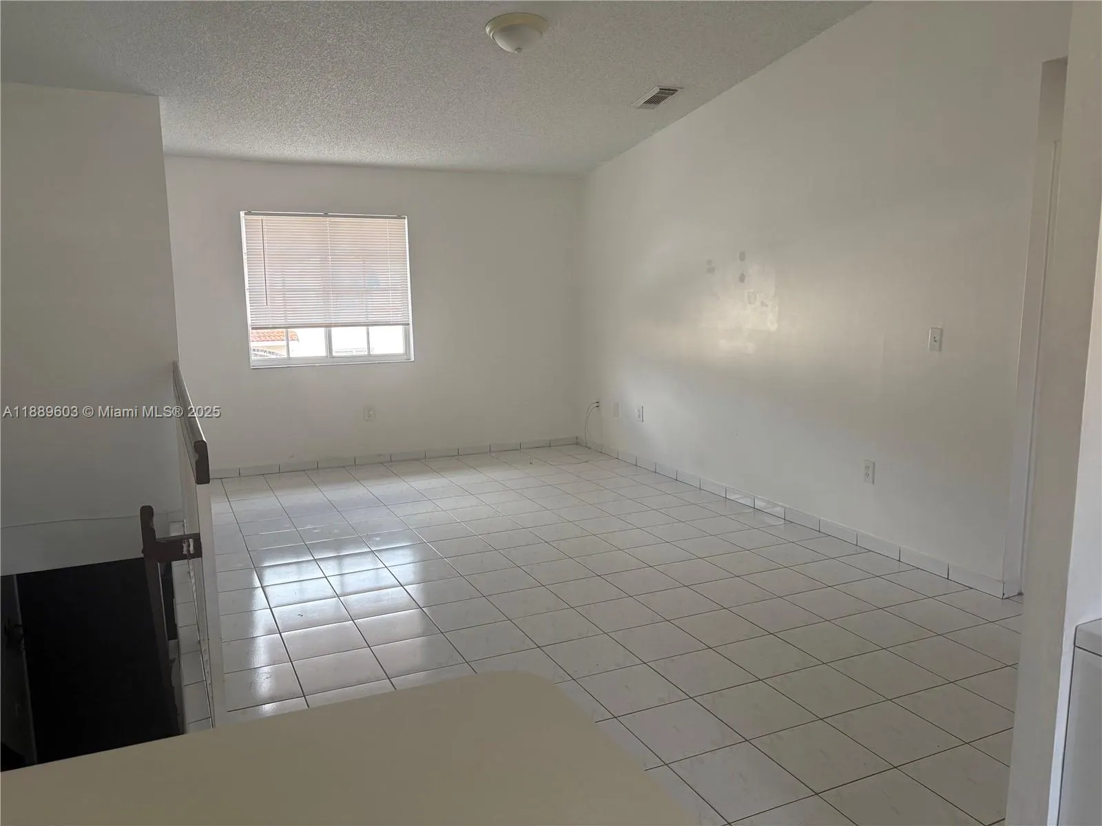 2258 W 74th St, #202-9