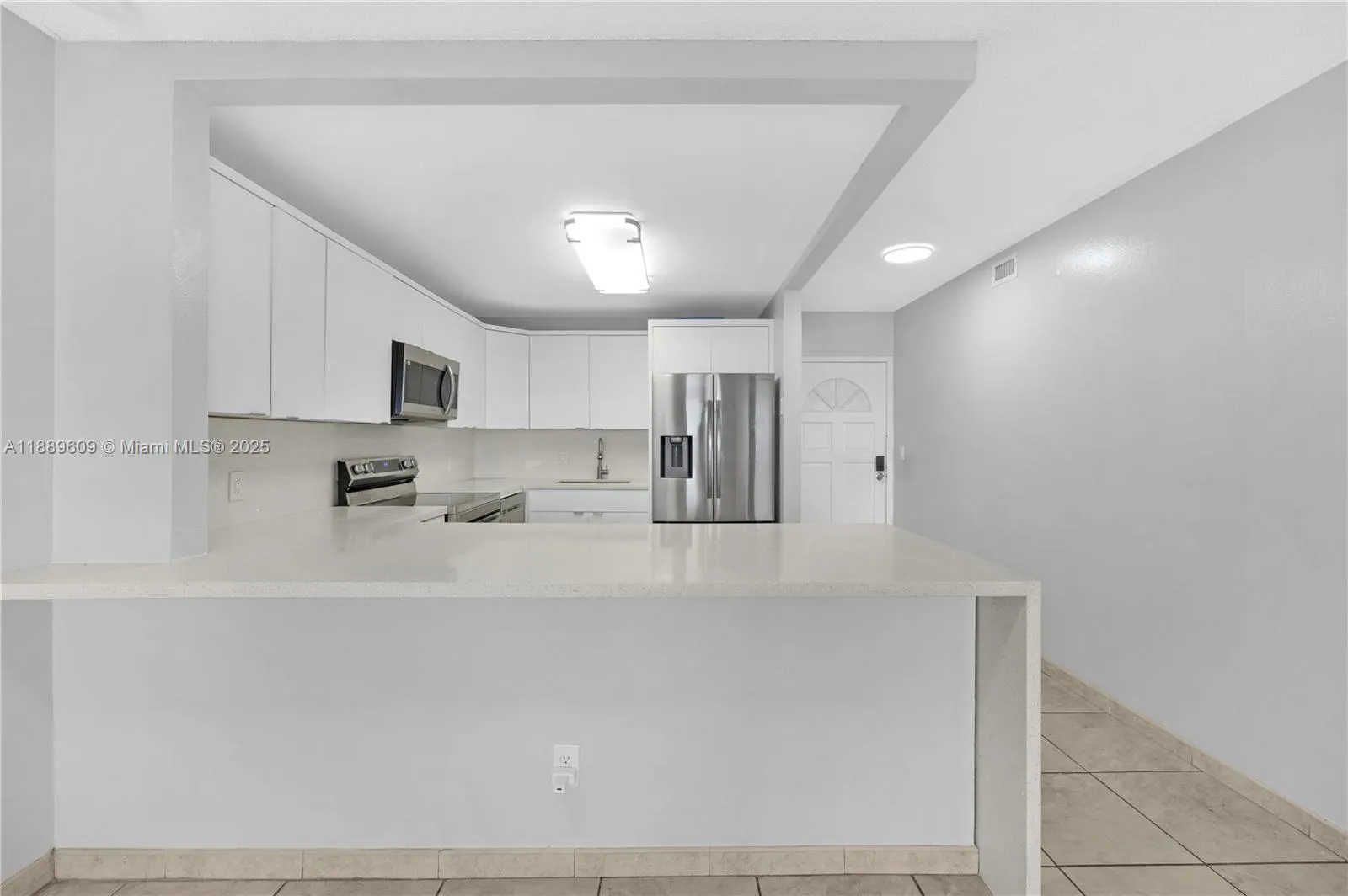 1750 W 46th St, #544
