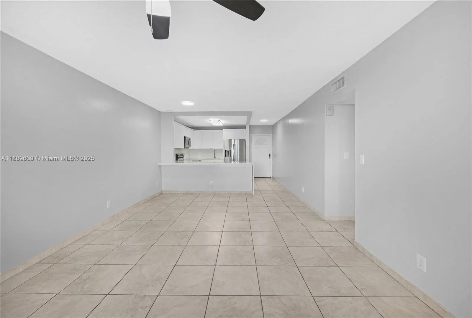 1750 W 46th St, #544
